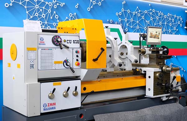 Загальний вигляд токарного верстата CU-630 CU-630 Верстат токарно-гвинторізний. Загальний вигляд